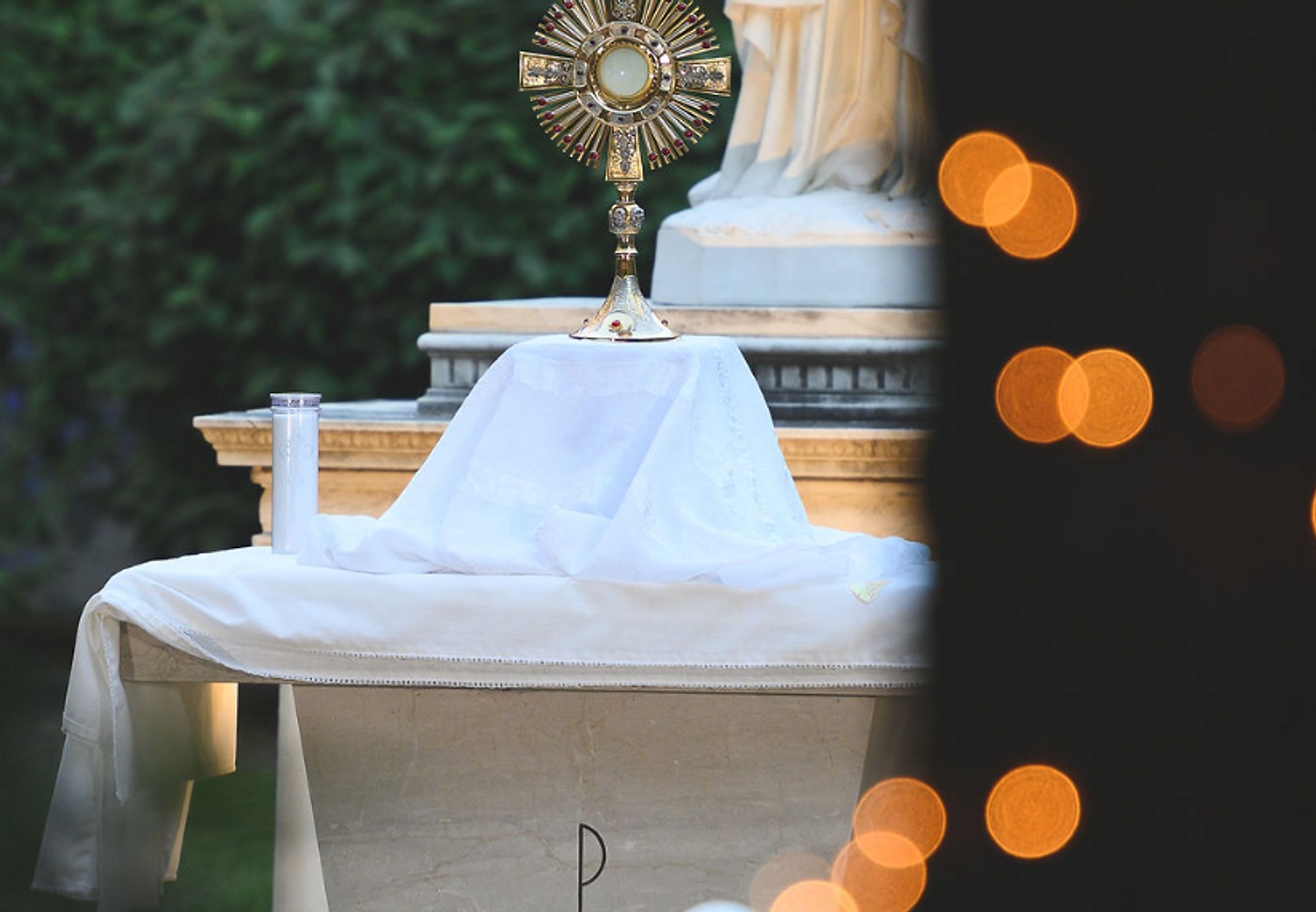 The Blessed Sacrament on an outdoor altar